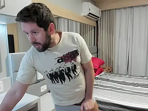 Snapshot of RipMyUnderwear chatting on December 3, 2025, 2:34 am RipMyUnderwear online show from December 3, 2025, 2:34 am