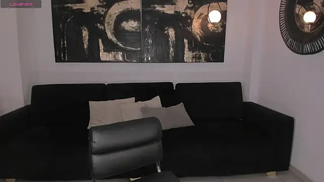 MadisonKane online show from February 12, 2026, 11:21 am