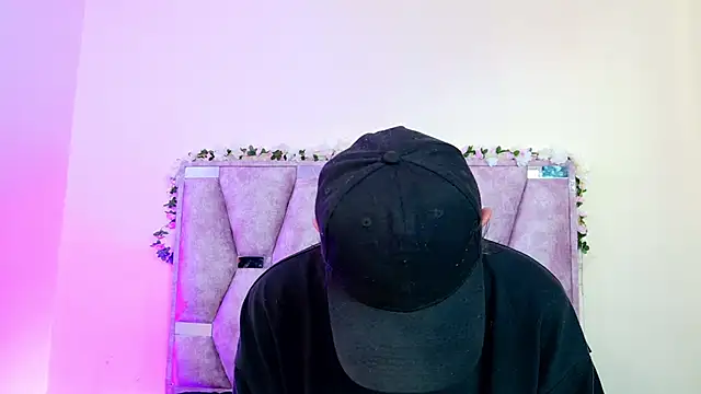 iris and damian online show from March 18, 2026, 5:47 pm