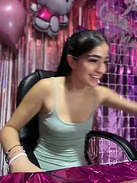 Valeriaa  001 online show from December 5, 2025, 5:17 am