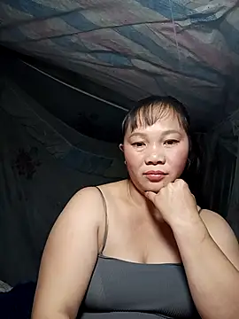 ava-dellght online show from December 14, 2025, 8:53 am