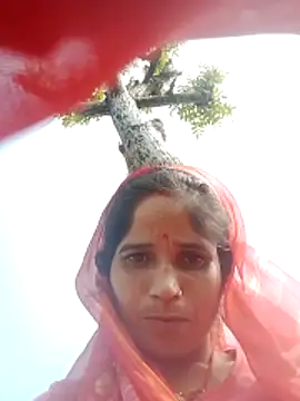 Snapshot of rashi_73 chatting on December 14, 2025, 6:19 am rashi 73 online show from December 14, 2025, 6:19 am