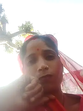 Snapshot of rashi_73 chatting on December 15, 2025, 9:04 am rashi 73 online show from December 15, 2025, 9:04 am