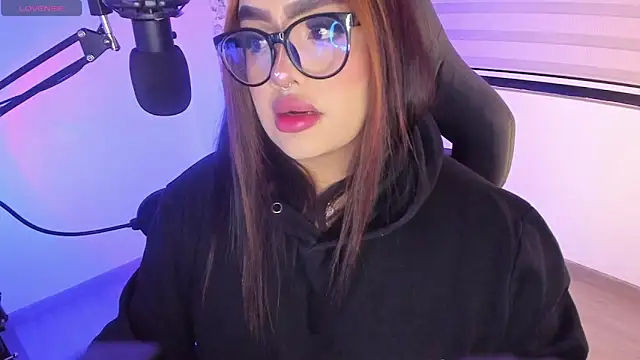 Snapshot of asheryn chatting on February 3, 2026, 1:49 am asheryn online show from February 3, 2026, 1:49 am