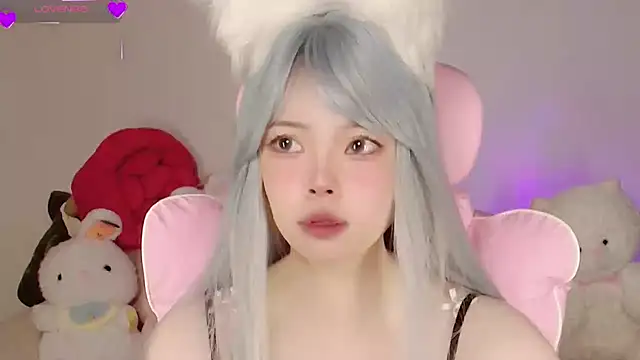 Miyeoonn online show from May 2, 2026, 9:09 pm