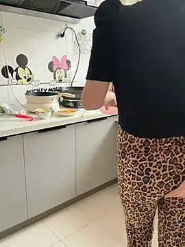 Snapshot of luckybaby666999 chatting on April 6, 2026, 4:57 am luckybaby666999 online show from April 6, 2026, 4:57 am