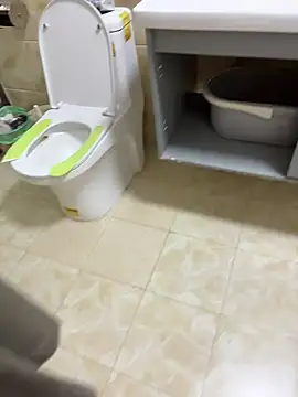 Snapshot of luckybaby666999 chatting on April 8, 2026, 12:50 pm luckybaby666999 online show from April 8, 2026, 12:50 pm