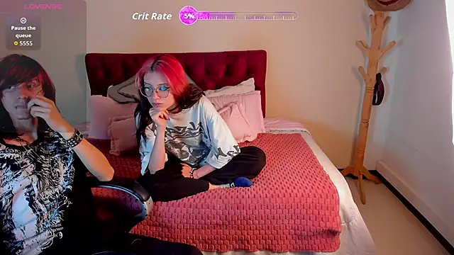 Snapshot of Eros_Nyx_ chatting on February 7, 2026, 4:20 am Eros Nyx online show from February 7, 2026, 4:20 am