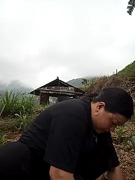 sary-hot2x online show from April 23, 2026, 8:54 am