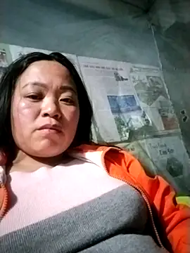 Snapshot of AlilaK2 chatting on February 10, 2026, 12:59 pm AlilaK2 online show from February 10, 2026, 12:59 pm