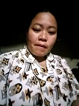 Snapshot of AlilaK2 chatting on February 19, 2026, 9:17 am AlilaK2 online show from February 19, 2026, 9:17 am