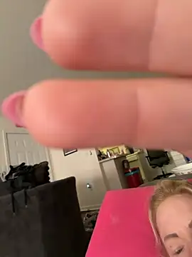 Snapshot of sinfulsara chatting on March 1, 2026, 6:30 pm sinfulsara online show from March 1, 2026, 6:30 pm