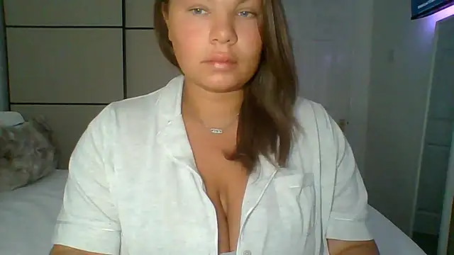 Snapshot of GEMMARMALADE chatting on June 15, 2026, 5:51 am GEMMARMALADE online show from June 15, 2026, 5:51 am