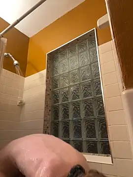 Snapshot of skawwm chatting on December 3, 2025, 8:14 am skawwm online show from December 3, 2025, 8:14 am