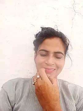 Big soniya55A online show from May 17, 2026, 2:11 am