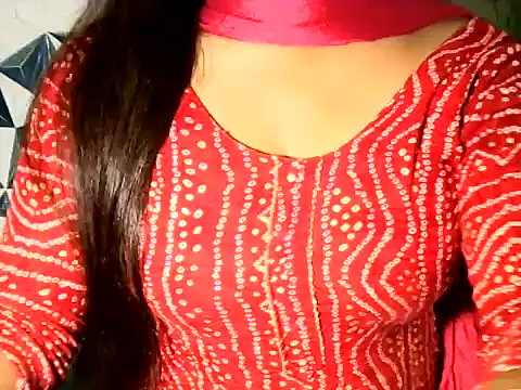 Hotty Suzuka online show from May 29, 2026, 9:04 am