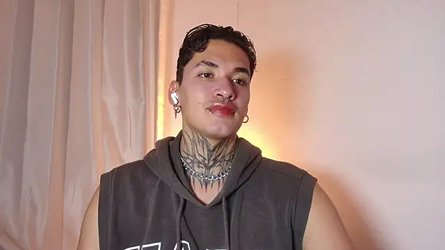 AlecBanne online show from January 13, 2026, 11:19 pm