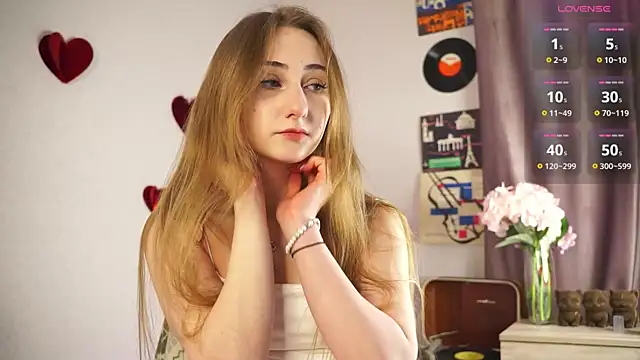 emilka milka online show from February 15, 2026, 1:21 pm