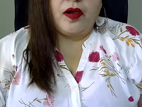 Snapshot of Soniya_Sha chatting on February 16, 2026, 6:56 am Soniya Sha online show from February 16, 2026, 6:56 am