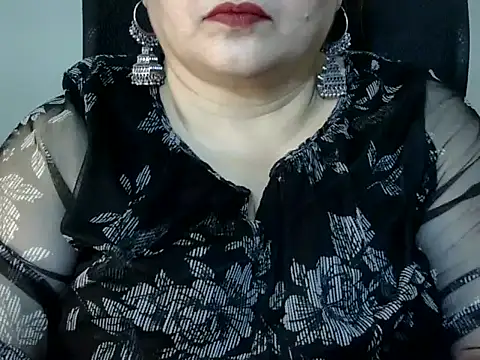 Snapshot of Soniya_Sha chatting on March 1, 2026, 5:46 pm Soniya Sha online show from March 1, 2026, 5:46 pm