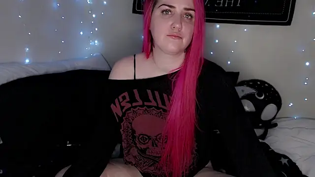 MaryMary  online show from February 13, 2026, 6:19 pm