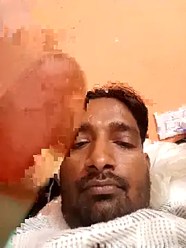 Snapshot of RahulPriya-1992 chatting on December 22, 2025, 7:36 pm RahulPriya-1992 online show from December 22, 2025, 7:36 pm