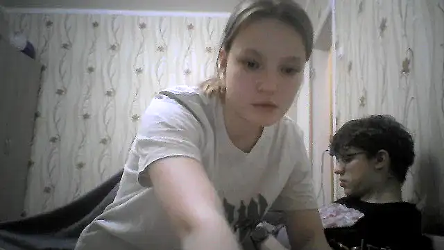 Snapshot of EvgeniyXAnna chatting on March 5, 2026, 8:49 pm EvgeniyXAnna online show from March 5, 2026, 8:49 pm