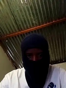 Snapshot of Maintee27 chatting on January 15, 2026, 8:29 am Maintee27 online show from January 15, 2026, 8:29 am