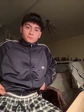 hungspanishtwink online show from January 5, 2026, 7:39 pm