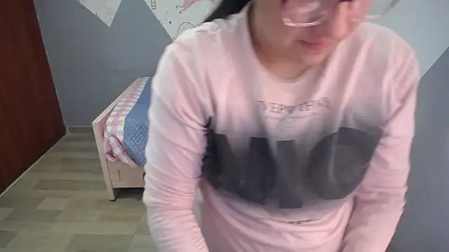 eva smit t online show from January 7, 2026, 2:38 am