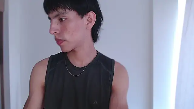 Snapshot of andrew_courtzz chatting on February 24, 2026, 6:09 pm andrew courtzz online show from February 24, 2026, 6:09 pm