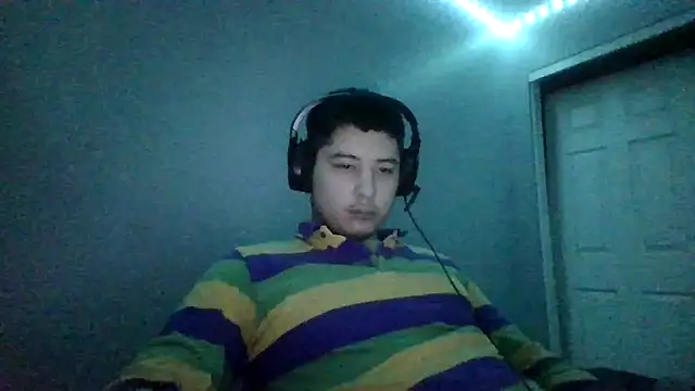 Snapshot of hotcaramelcream chatting on December 5, 2025, 3:38 am hotcaramelcream online show from December 5, 2025, 3:38 am