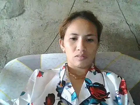 Golly1989 online show from December 5, 2025, 3:05 am