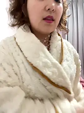 Snapshot of bibi347127 chatting on December 21, 2025, 2:57 am bibi347127 online show from December 21, 2025, 2:57 am