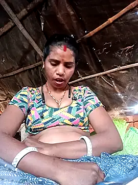 Snapshot of Krishna_hote chatting on December 17, 2025, 9:25 am Krishna hote online show from December 17, 2025, 9:25 am