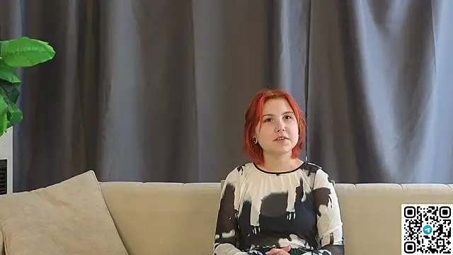 Snapshot of RavenOpaline chatting on March 3, 2026, 6:09 am RavenOpaline online show from March 3, 2026, 6:09 am