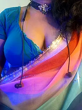Preeti345 online show from August 4, 2026, 5:34 am