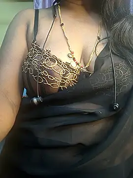 Preeti345 online show from March 31, 2026, 6:43 pm