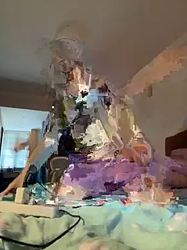 Lilia6666 online show from December 5, 2025, 2:10 am