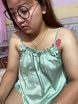 Snapshot of Samsam-006 chatting on June 17, 2026, 11:09 am Samsam-006 online show from June 17, 2026, 11:09 am