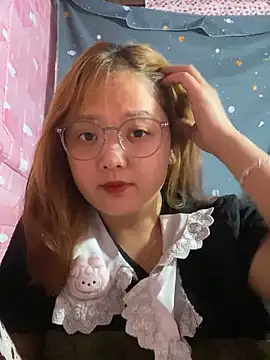 Snapshot of Samsam-006 chatting on January 16, 2026, 3:10 am Samsam-006 online show from January 16, 2026, 3:10 am