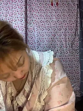 Snapshot of Samsam-006 chatting on February 5, 2026, 2:51 am Samsam-006 online show from February 5, 2026, 2:51 am