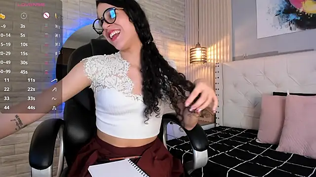 ariana  rosse online show from March 28, 2026, 3:07 am