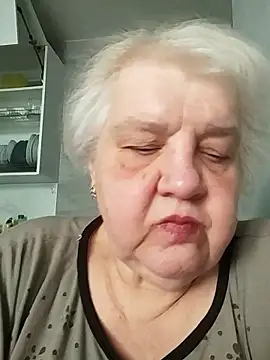 HapinessLovee online show from April 6, 2026, 7:09 am