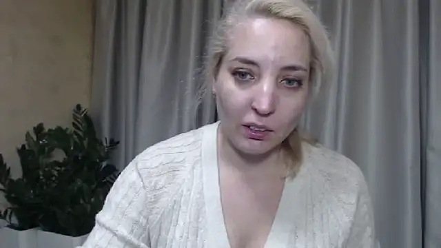 Snapshot of sweetpussy chatting on October 5, 2025, 1:46 pm sweetpussy online show from October 5, 2025, 1:46 pm