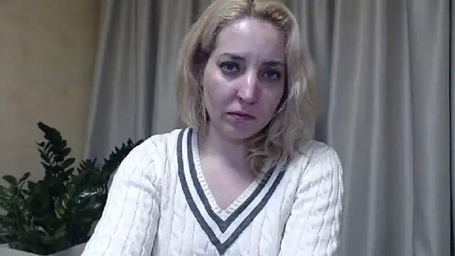 Snapshot of sweetpussy chatting on March 18, 2025, 5:33 pm sweetpussy online show from March 18, 2025, 5:33 pm