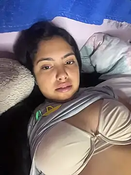 Snapshot of _Laurentt_ chatting on February 25, 2026, 3:51 am Laurentt online show from February 25, 2026, 3:51 am