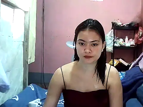 Snapshot of angela_rose20 chatting on April 22, 2026, 11:33 pm angela rose20 online show from April 22, 2026, 11:33 pm