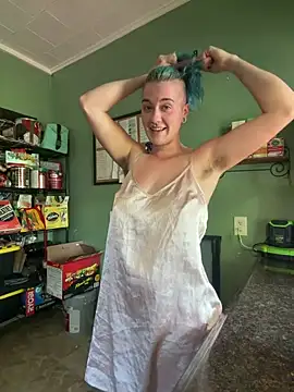 rosiebuddy online show from April 7, 2026, 9:16 pm