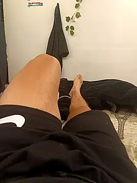 mathi consentido online show from December 5, 2025, 3:16 am